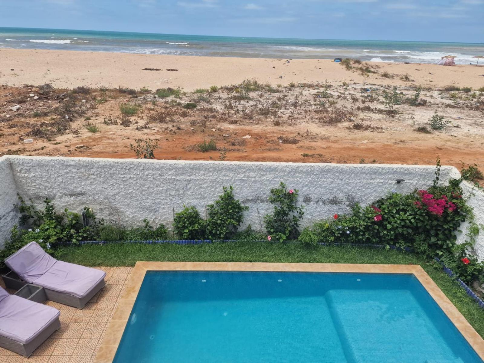 La Petite Villa Avec Piscine Pieds Dans L'Eau Sidi Rahal (Casablanca-Settat) Exterior foto